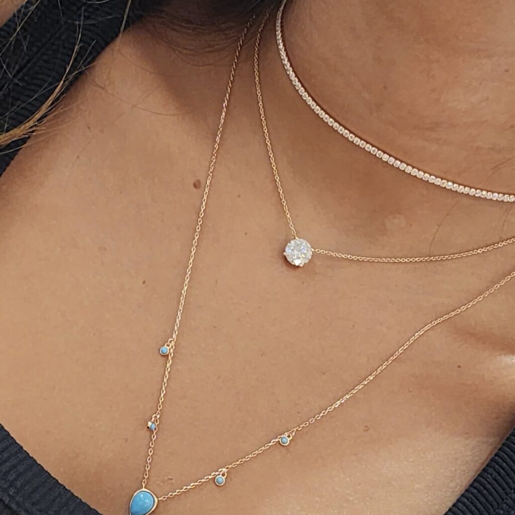 שרשראות איכותיות, שרשראות לאישה