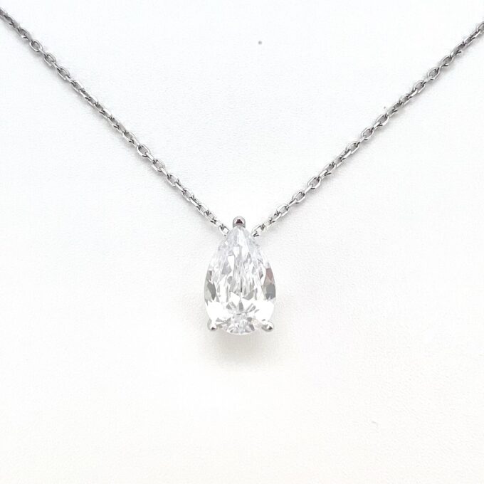 יהלומי מוסנייט, שרשרת מוסנייט